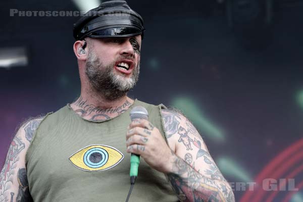 TURBONEGRO - 2018-06-16 - BRETIGNY-SUR-ORGE - Base Aerienne 217 - Main Stage - 
